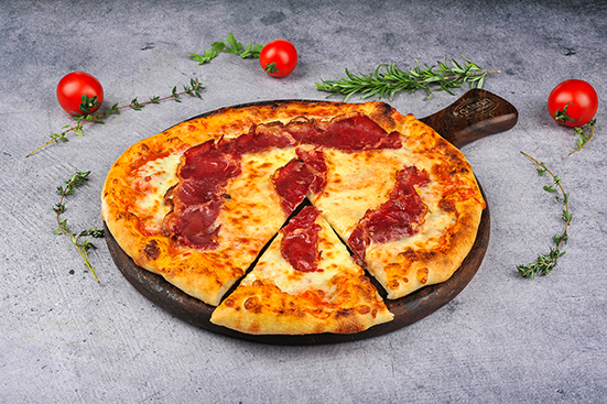FÜME KABURGALI PİZZA
